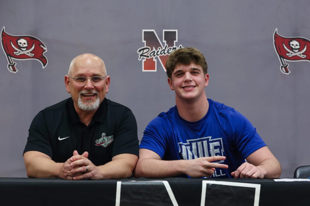 Vinny Villanova Signing